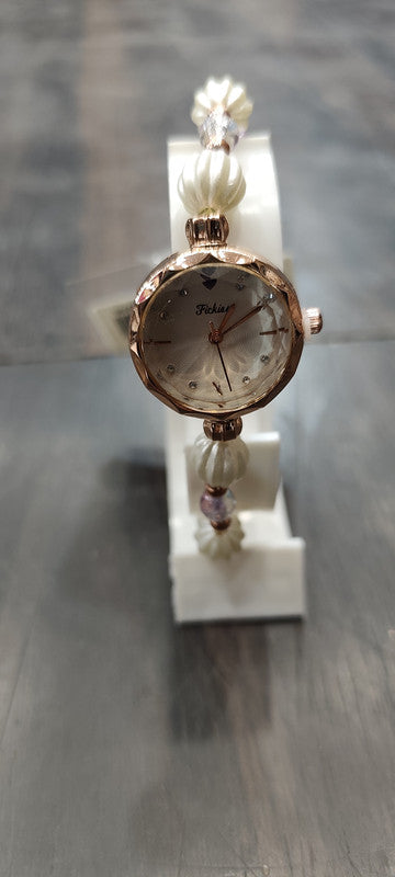 Elegant Rose Gold Pearl Bracelet Watch for Women