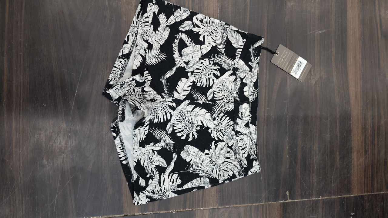 High-Waisted Black & White Leaf Pattern Shorts : Size 32