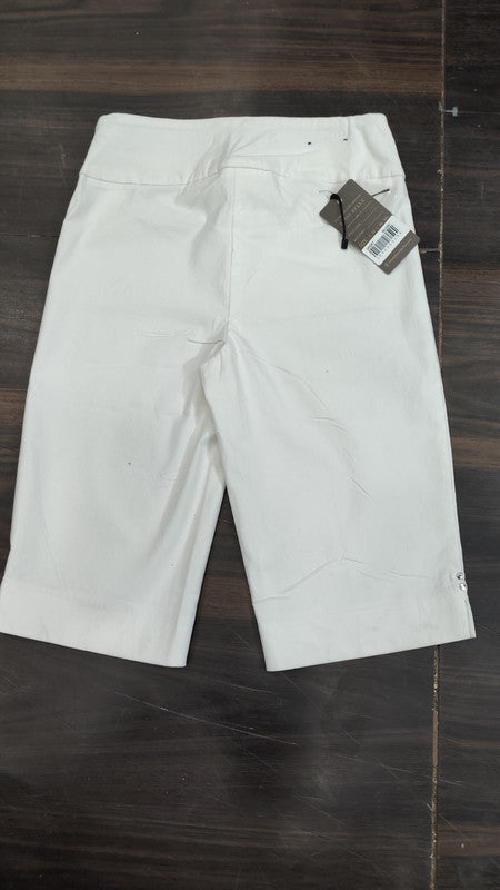 Pull-On Bermuda Shorts : Size 28