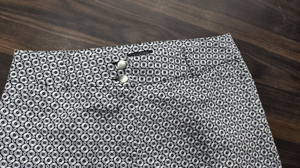 White House Black Market Patterned Bermuda Shorts : Size 28