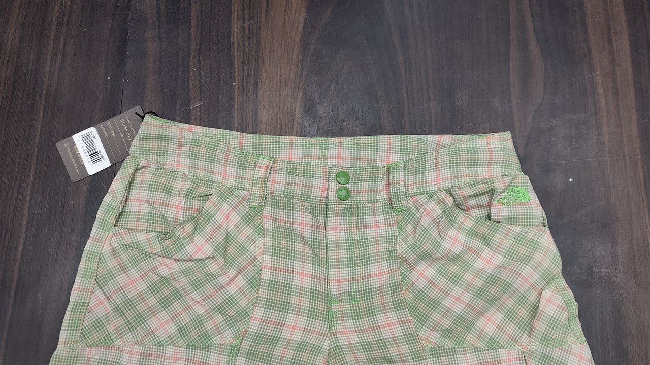 The North Face Women's Plaid Nylon Hiking & Outdoor Adventure Shorts : Size 34