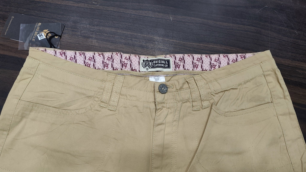 Classic Cotton Cargo Shorts : Size 36