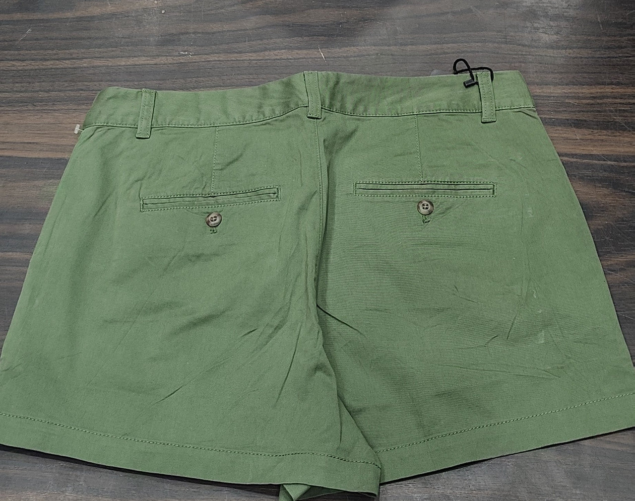 GAP Women’s Mid-Rise Olive Chino Shorts : Size 36