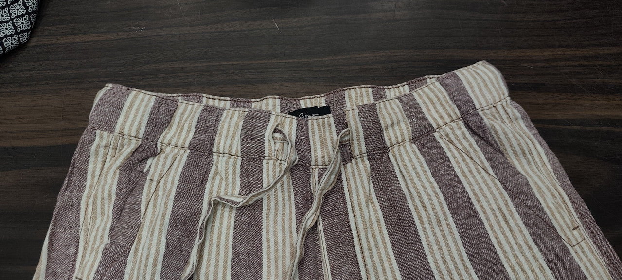 Striped Linen-Blend Pull-On Shorts : Size 32