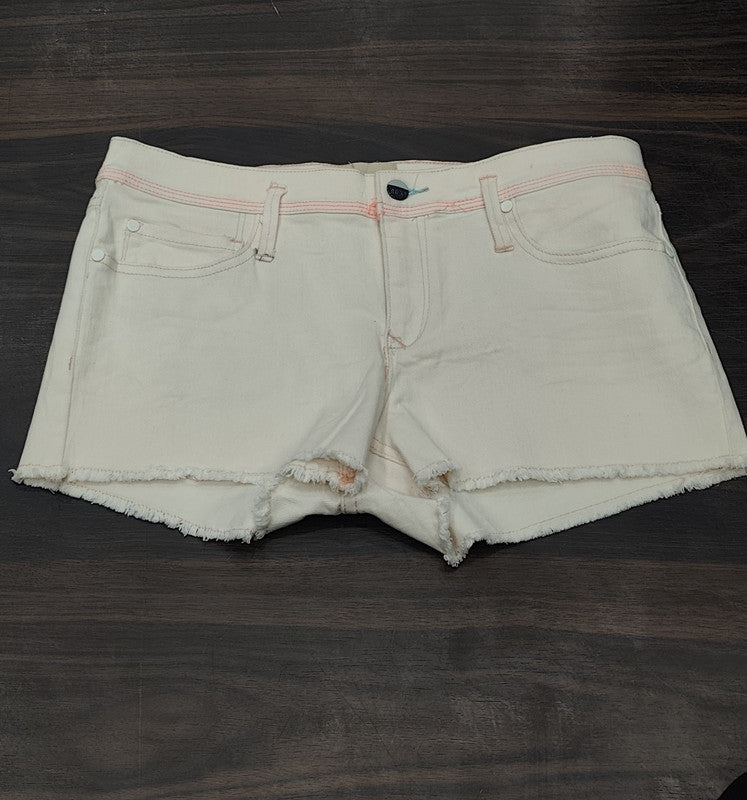 Cream Denim Cut-Off Shorts : Size 32