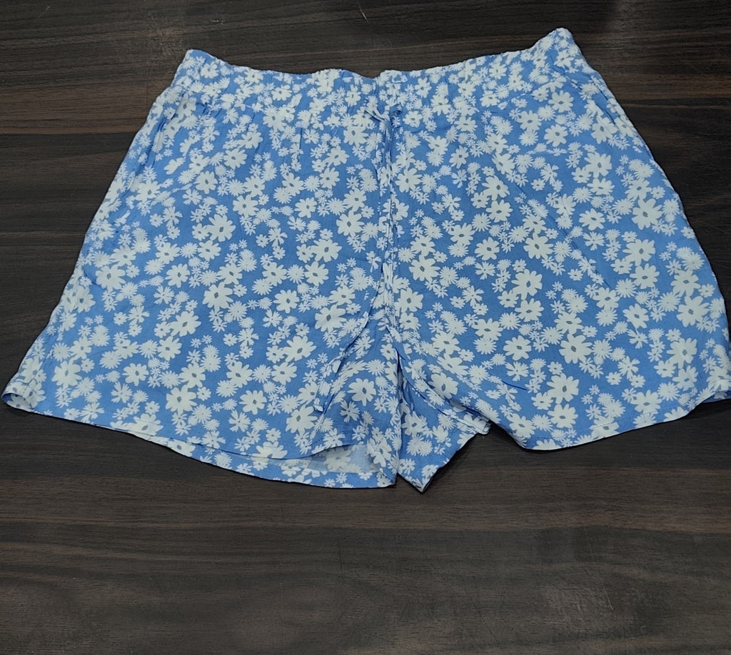 Women's Old Navy Floral Everyday Shorts : Size 32