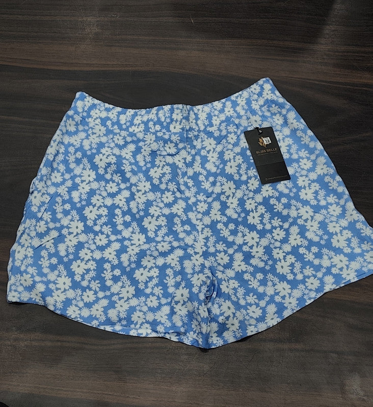 Women's Old Navy Floral Everyday Shorts : Size 32