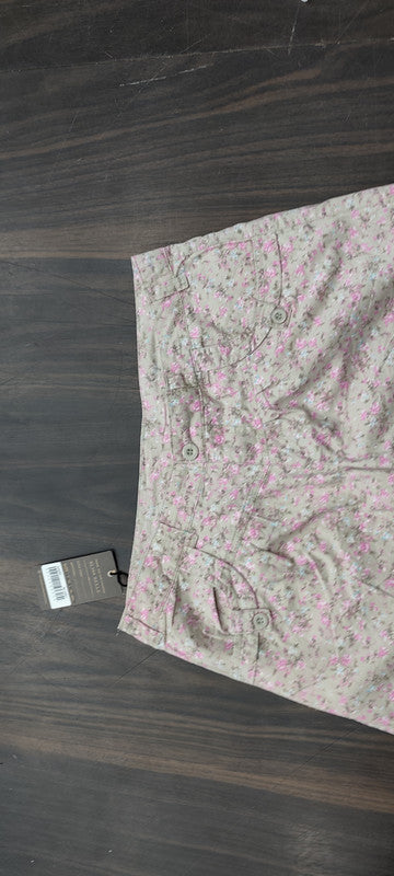 Mossimo Women’s Floral Casual Cotton Shorts : Size 32
