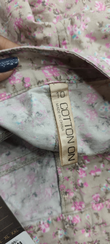 Mossimo Women’s Floral Casual Cotton Shorts : Size 32