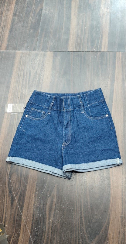 Women's Ultra High-Rise Pleated Mom Denim Shorts : Size 30