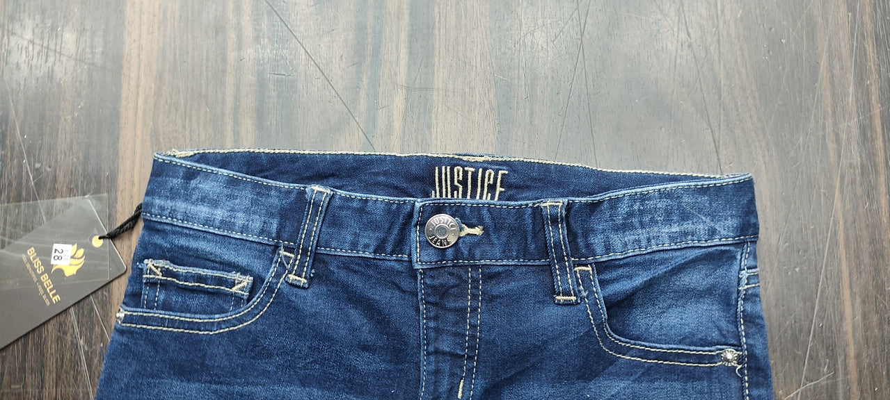 Silver Jeans Co. Elyse Women's Distressed Denim Shorts : Size 28