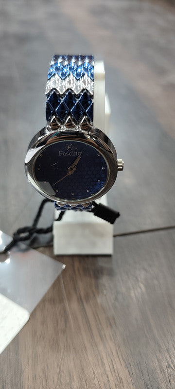 Fascino Women's Blue Textured Dial Metal Bracelet Watch