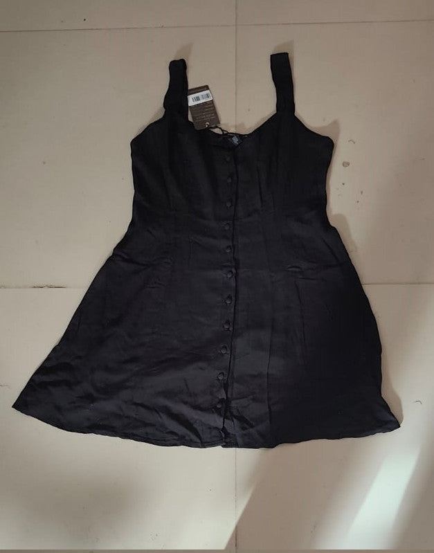 Elegant Black Smocked Midi Dress - Size: XS