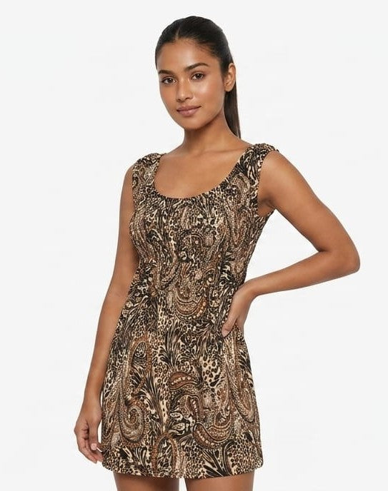 Sleeveless Paisley Print Short - Size: M