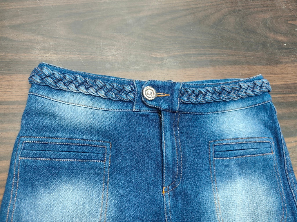 Women's Braided Waistband Denim Shorts with Patch Pockets : Size 30