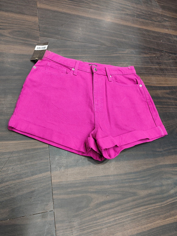 Women's Highest Rise Mom Jean Shorts : Size 34