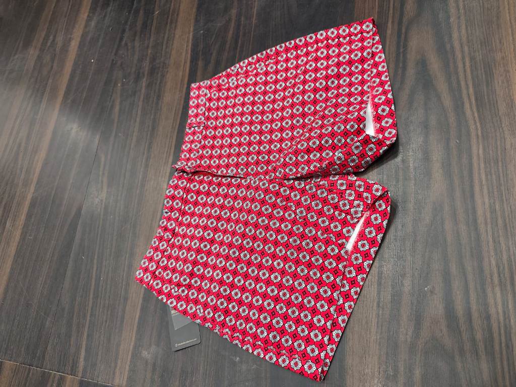 Women's Cotton Geometric Print Casual Shorts : Size 32