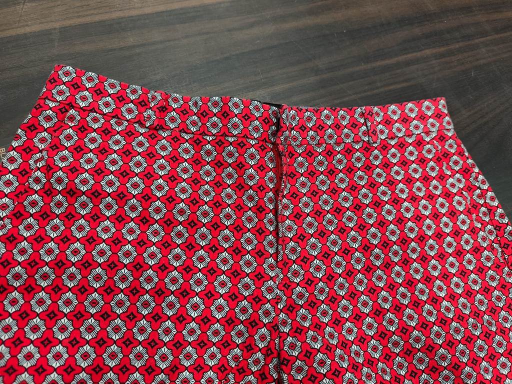 Women's Cotton Geometric Print Casual Shorts : Size 32