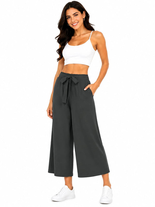 Women's Solid Black Wide-Leg Cropped Palazzo Pants - Black - Size: 30